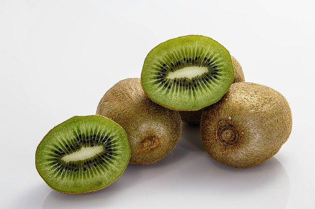 kiwifruit 7 Best High Fiber Fruits For Type 2 Diabetes