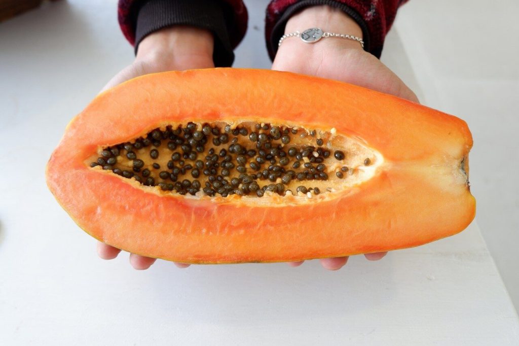 image showing half cut of papaya, for "is papaya good for diabetes"